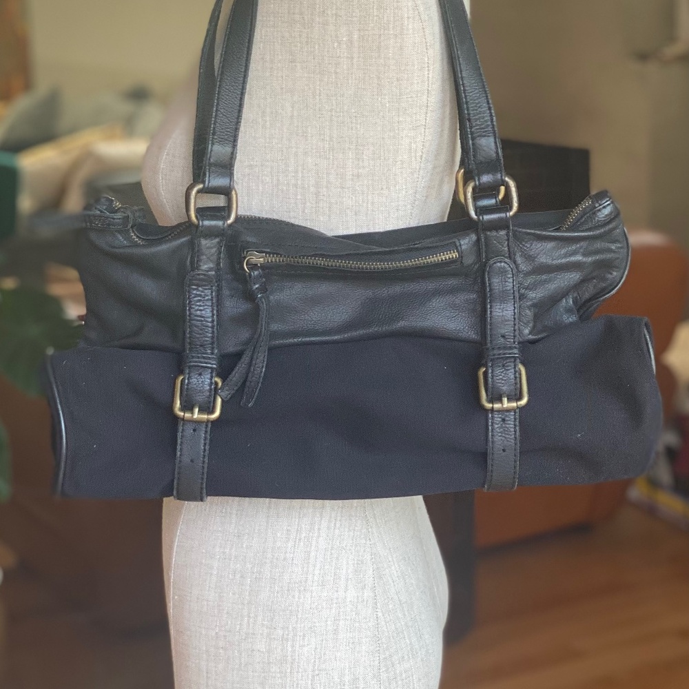 COTELAC Shoulder bag. 2 sizes.